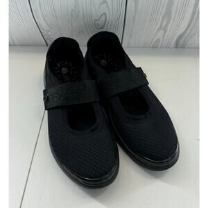 BZees Athena Mary Jane Slip On Shoes 9M Black Comfort